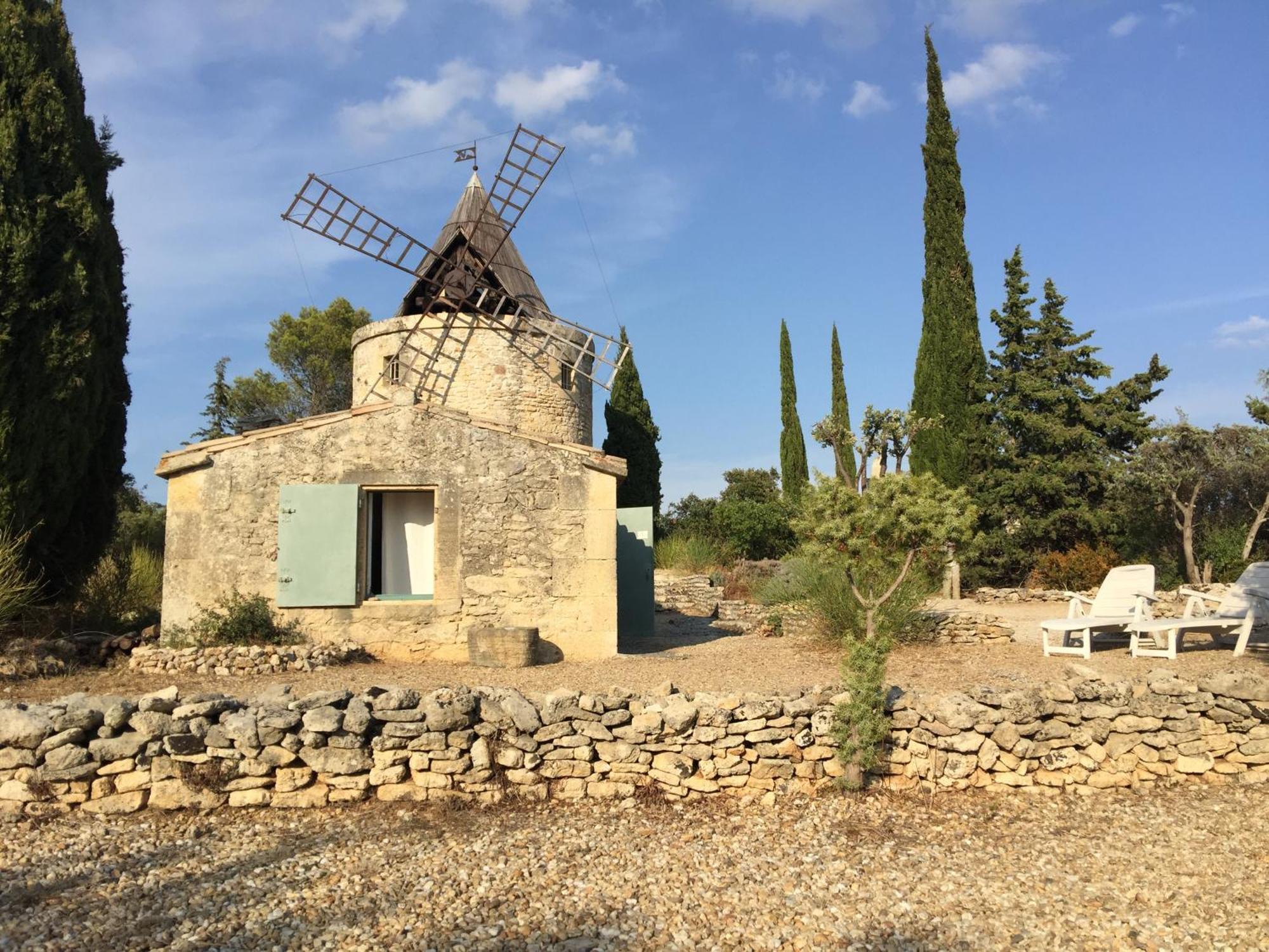 فيلا Moulin De Maitre Cornille كاستيون-دو-غارد المظهر الخارجي الصورة